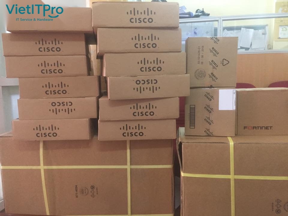 So sánh kiến trúc kết nối giữa Router Cisco và Switch Cisco