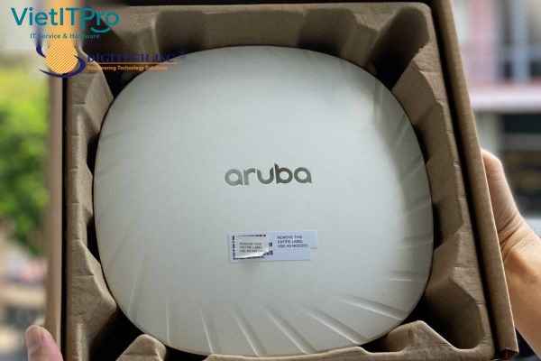 Giao diện quản lý đám mây Aruba Instant On Cloud Portal trên Web và App di động