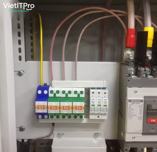 Nguyên lý xung sét lan truyền và các dạng sóng xung thử nghiệm tiêu chuẩn IEC
