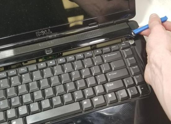 Hình ảnh kỹ thuật minh họa chi tiết cho Cách khắc phục lỗi bàn phím laptop Dell không gõ được số (Mới nhất) - Phòng Lab VietITPro