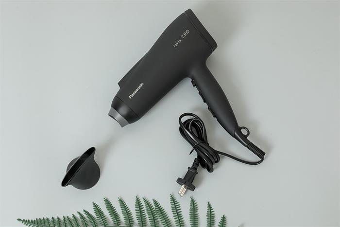 Máy sấy tóc Panasonic EH-NE85-K645