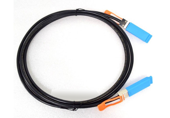 Cable DAC Cisco QSFP-100G-CU5M