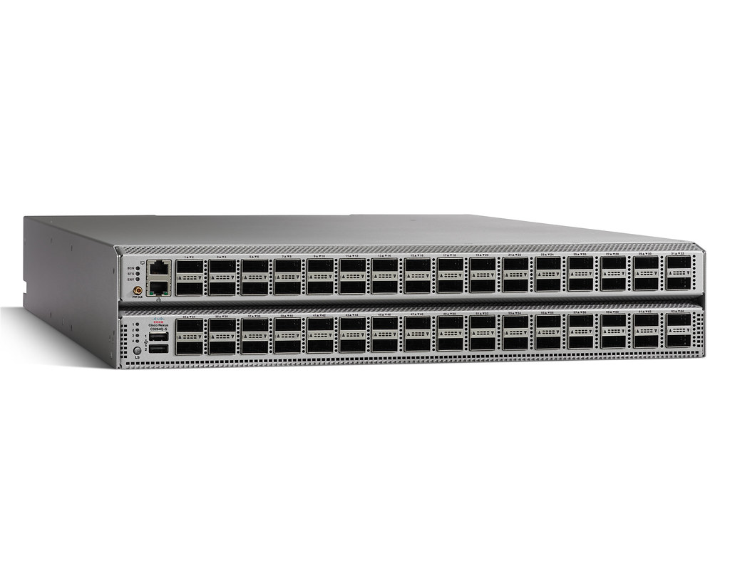 Switch Cisco 3232C