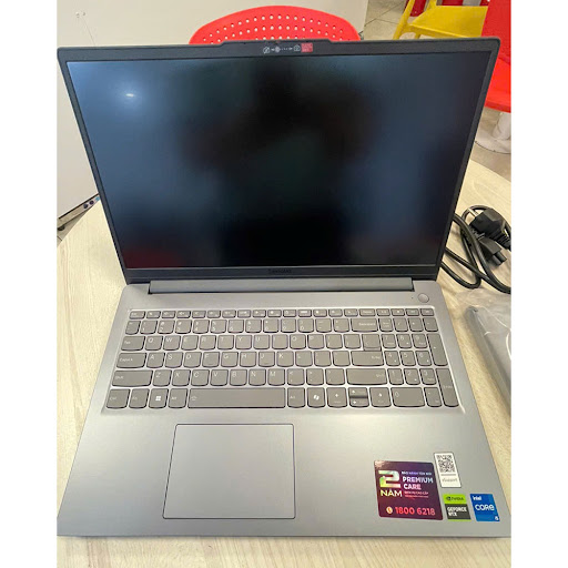 Máy tính xách tay/ Laptop Lenovo LOQ Essential 15IAX9E - 83LK0079VN (i5-12450HX) (Xám) - Đã kích hoạt
