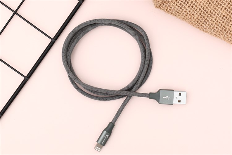 Cáp sạc và truyền dữ liệu USB-A - Lightning 12W 1m Xmobile LTL-01X